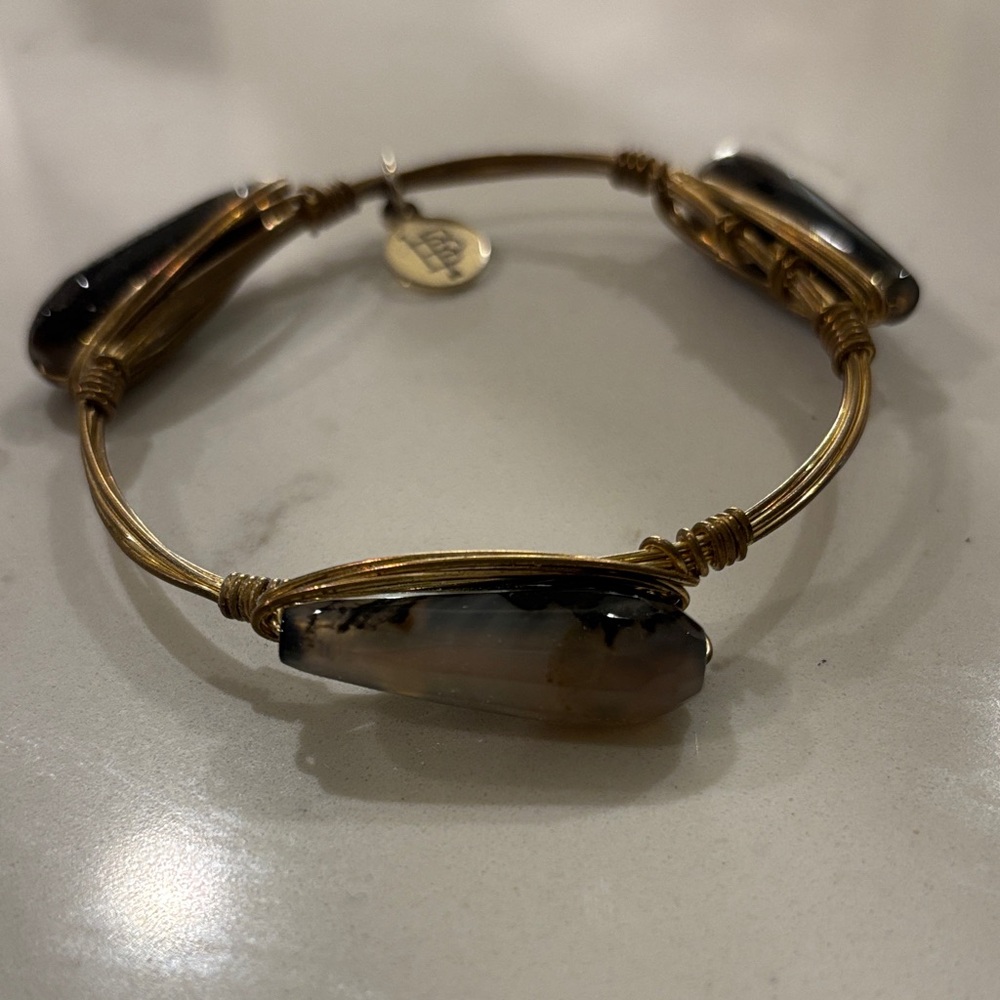 Gold Wire Bangle Bracelet with Brown Agate Stones